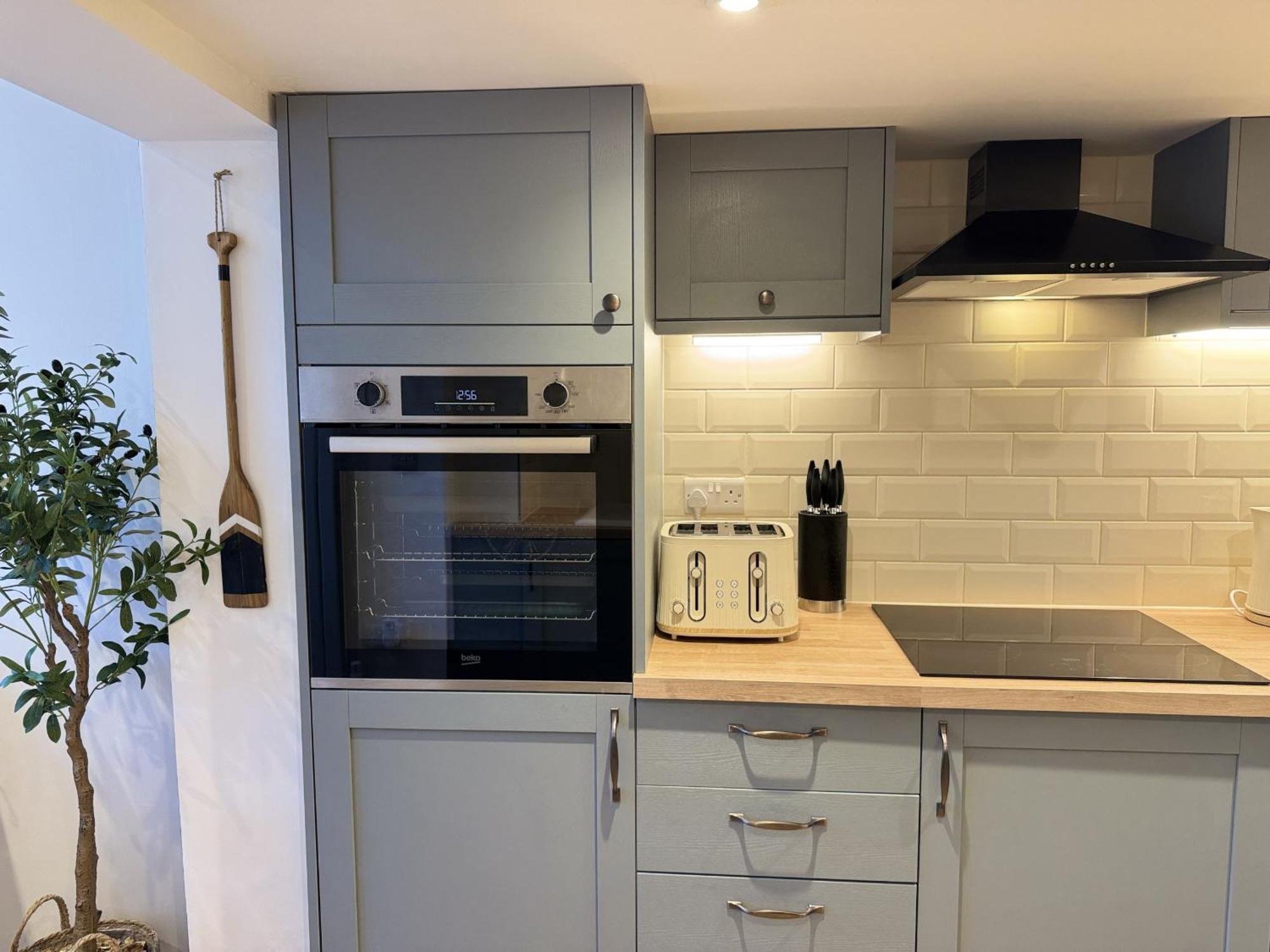 Driftwood House - Luxury Dog-Friendly Townhouse In Cowes, Steps From Marina Villa Cowes  Exterior foto